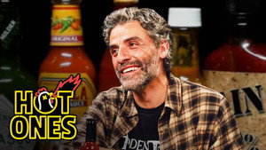 Oscar Isaac Has Beef With Spicy Wings
