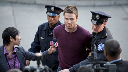 Arrow - S1E5: Damaged