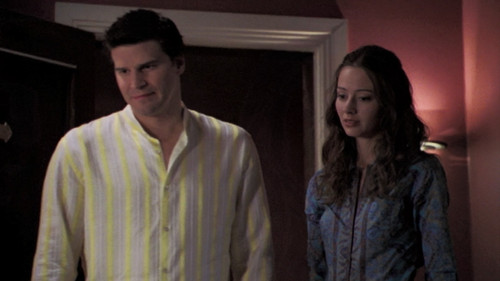 Angel - S4E18: Shiny Happy People