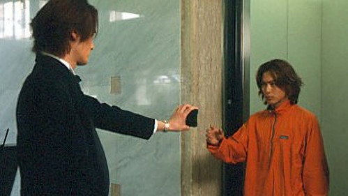 Kamen Rider - S12E14: Revival Day