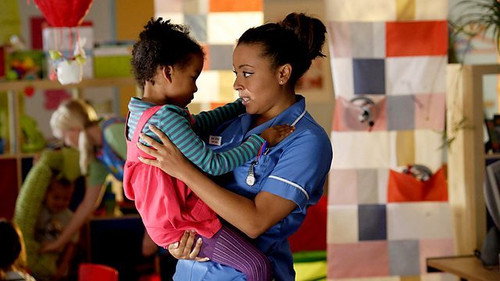 Holby City - S12E16: Promises
