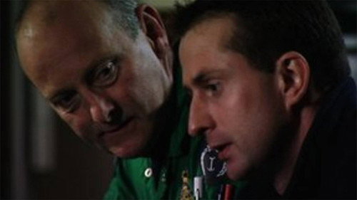 Casualty - S15E25: Ambulance Chaser
